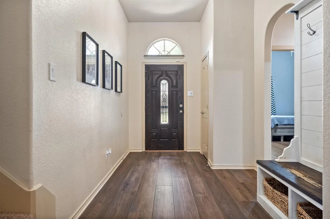Photo of 3305 Hornbeam Street