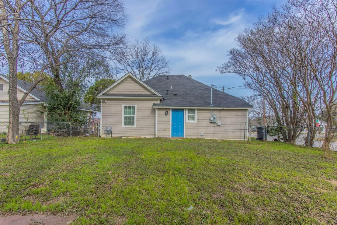 Photo of 1200 N 4th Street