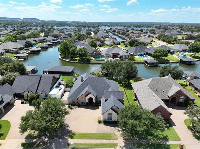 Photo of 2208 Waters Edge Drive
