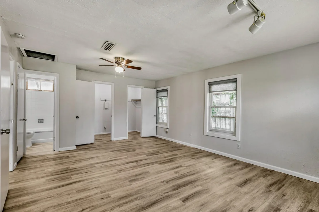 Photo of 1017 Hoke Smith Drive