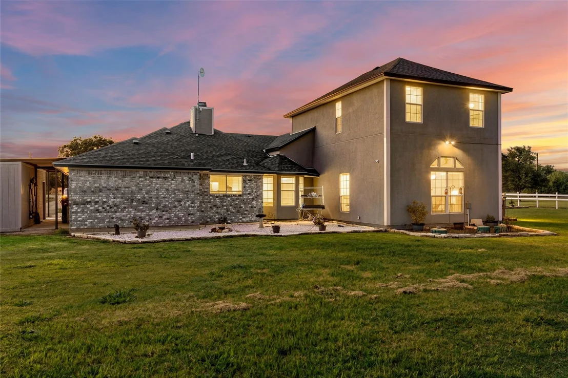 Photo of 5330 Leroy Parkway