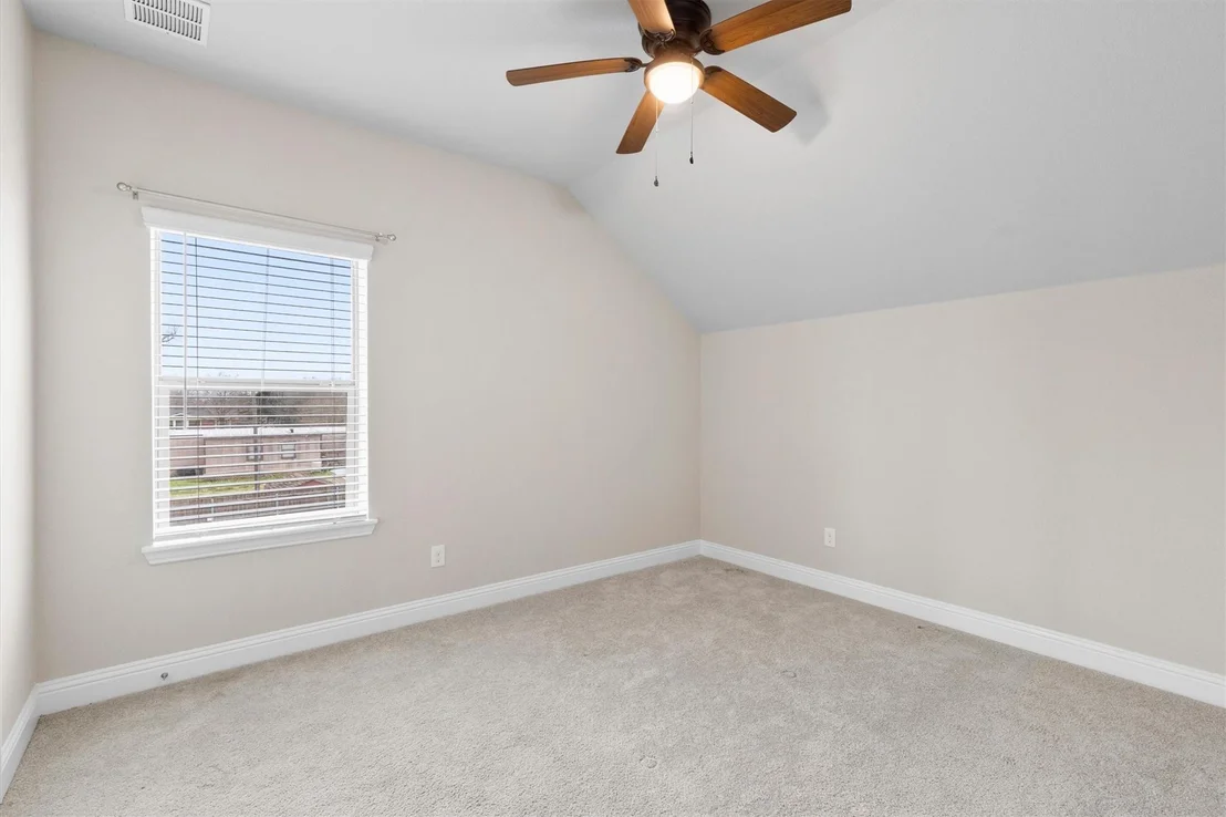 Photo of 576 Spruce Trail