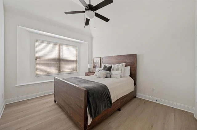Photo of 213 Lake Way