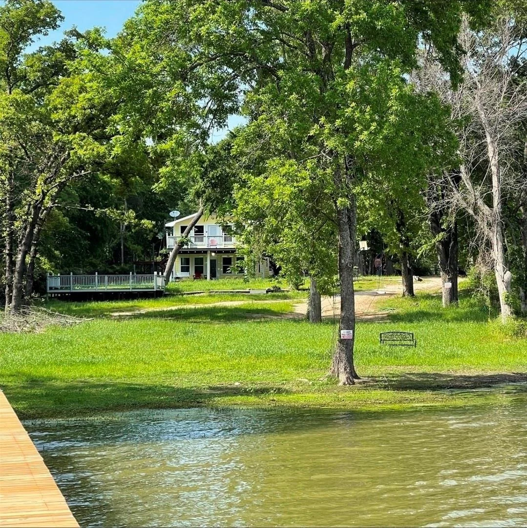 Photo of 9910A Archer Lane