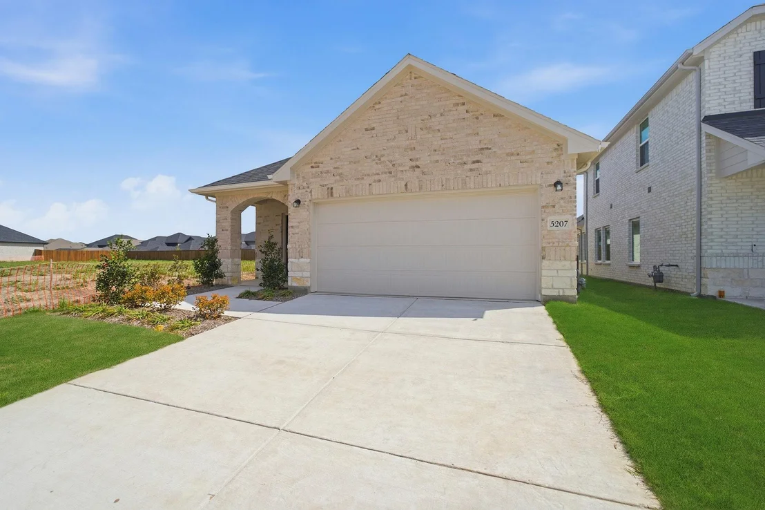 Photo of 5207 Millbrook Drive