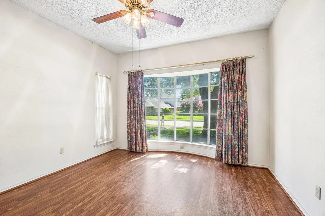 Photo of 505 Fireside Drive