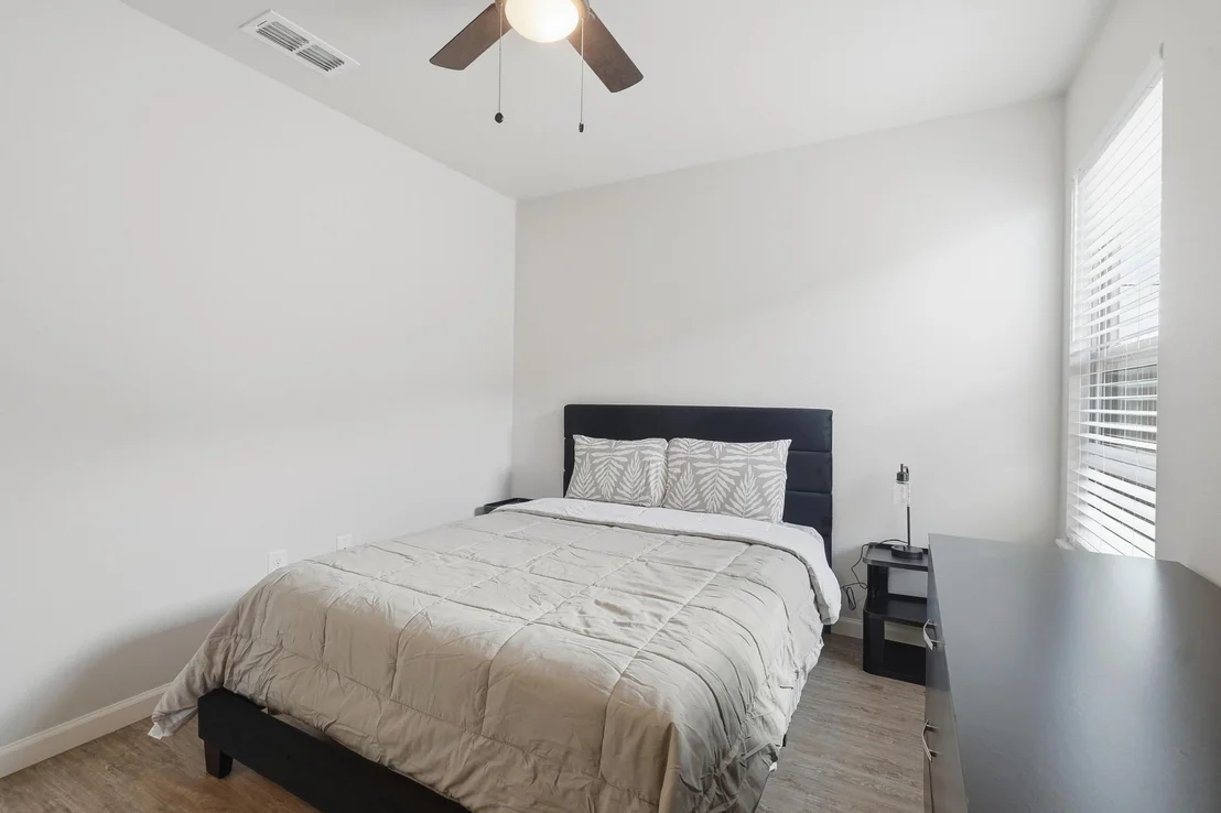 Photo of 447 Waterloo Drive