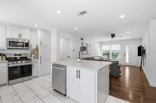 Photo of 2903 Healey Drive