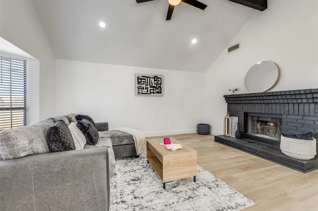 Photo of 1719 Doubletree Place