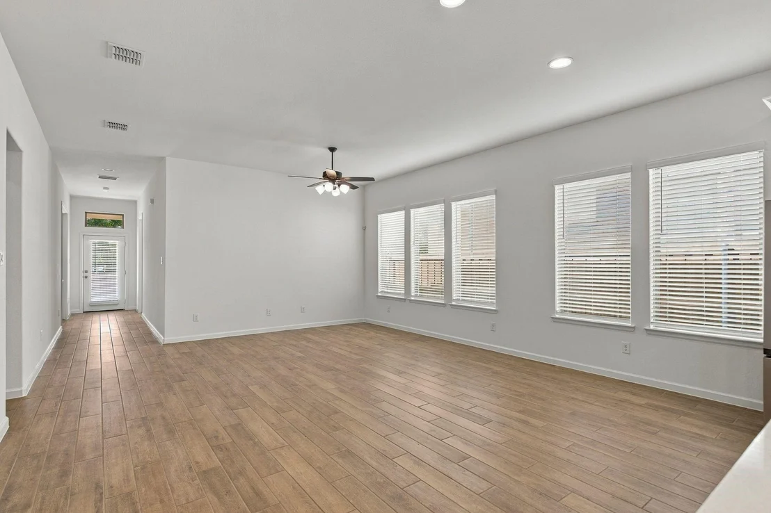 Photo of 9336 Buckeye Bend
