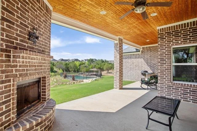 Photo of 1064 Eagles Bluff Drive