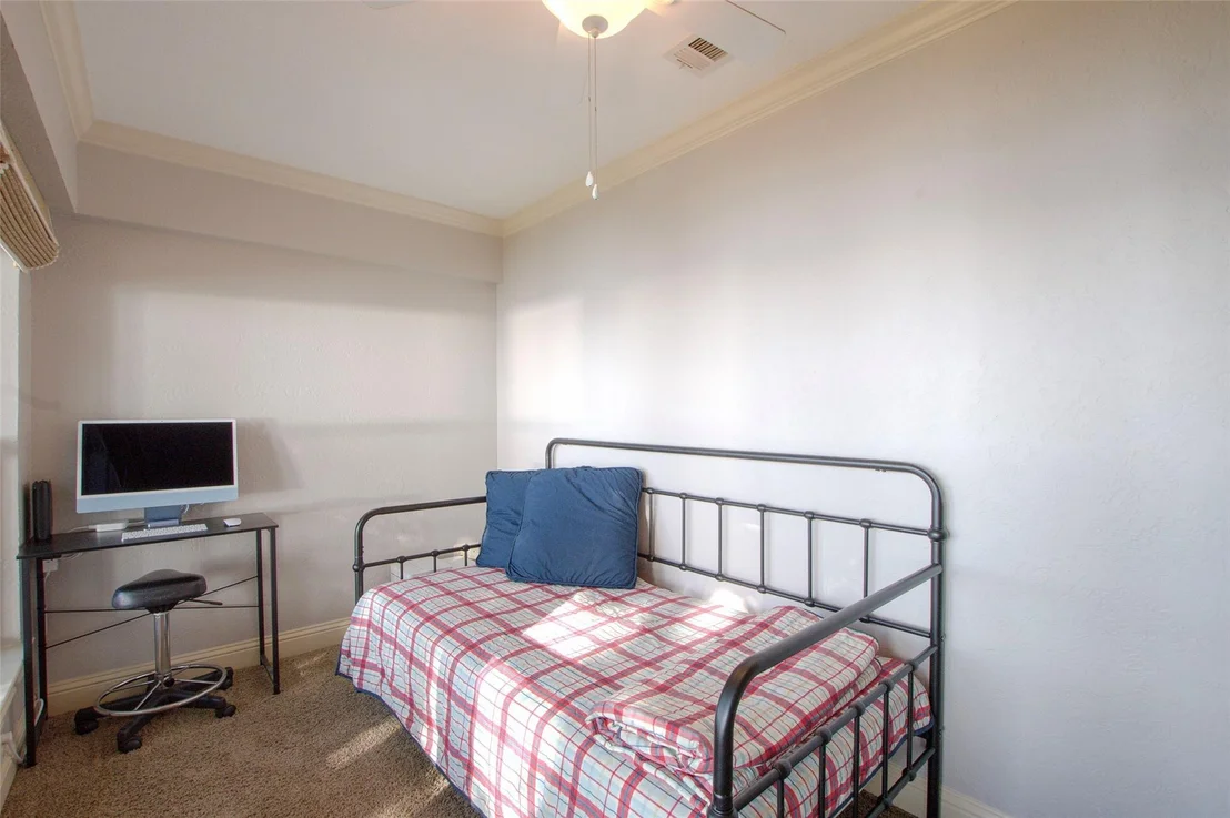 Photo of 247 Admiral Drive
