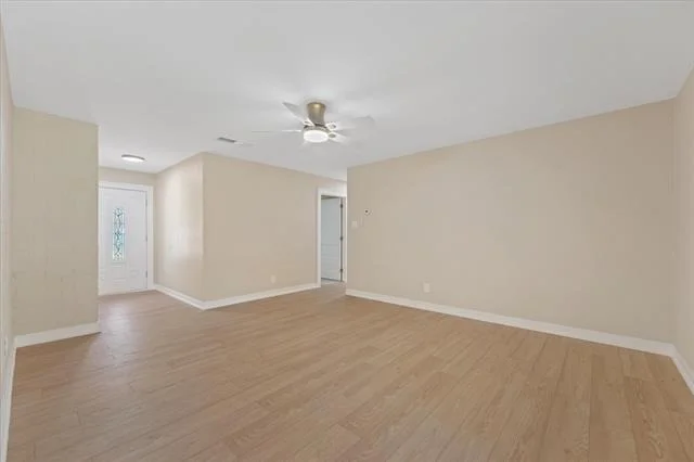 Photo of 1222 Saturn Drive