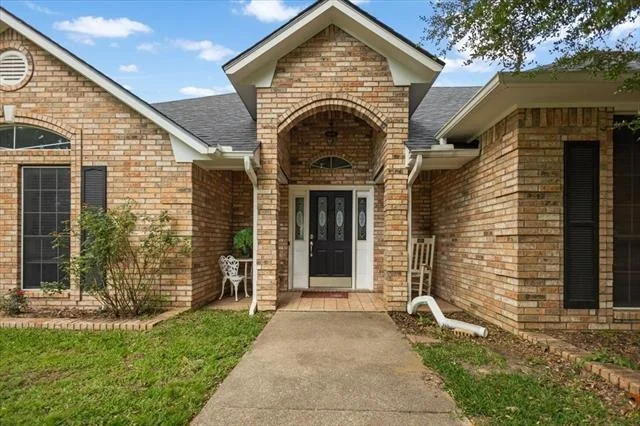 Photo of 113 Saint Andrews Circle