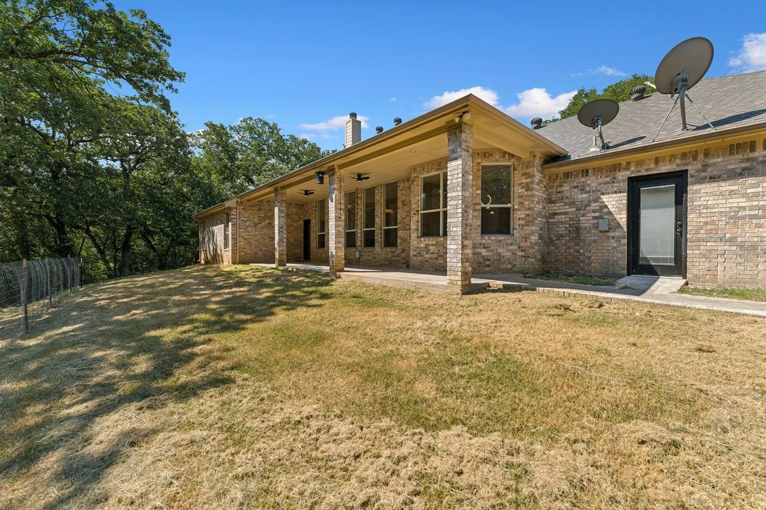 Photo of 3884 County Road 401
