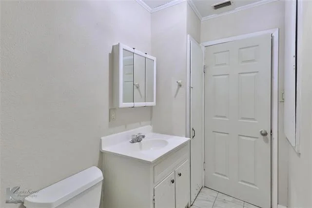 Photo of 1066 Westridge Drive