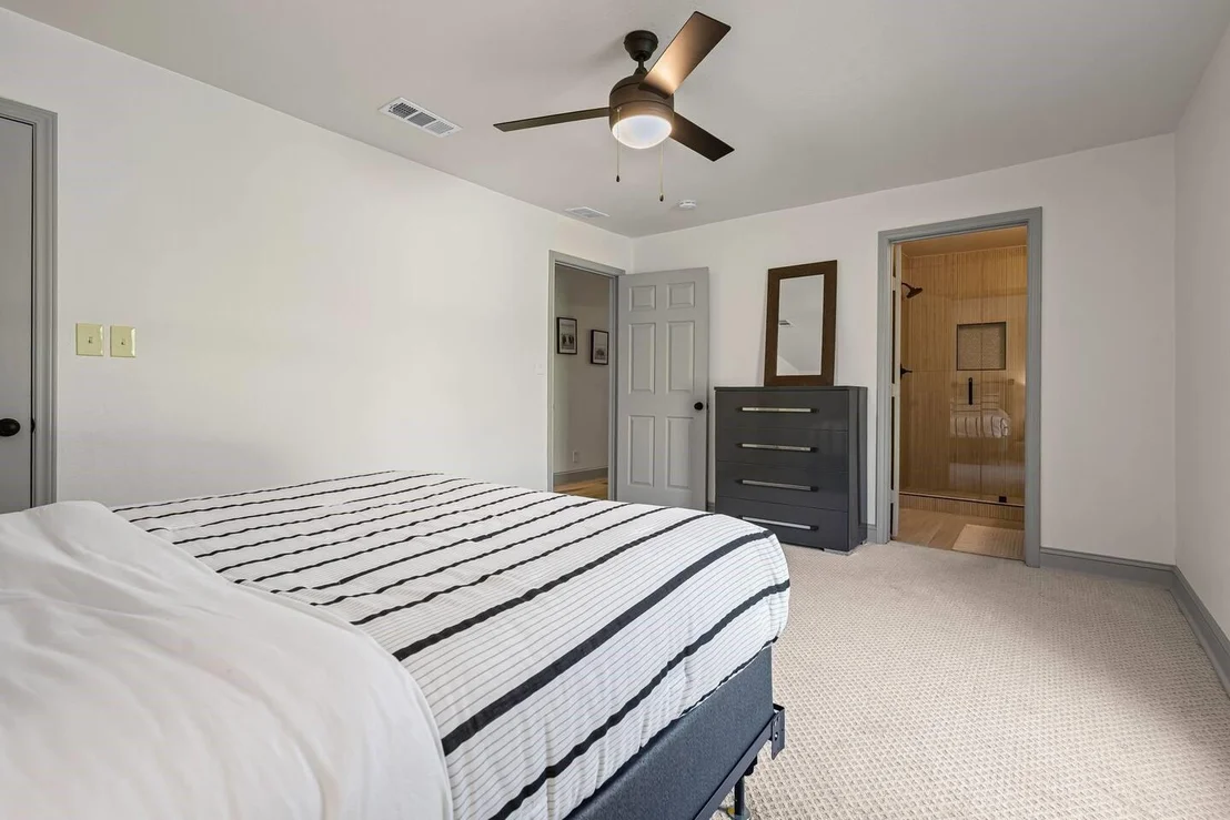 Photo of 4918 Farris Road