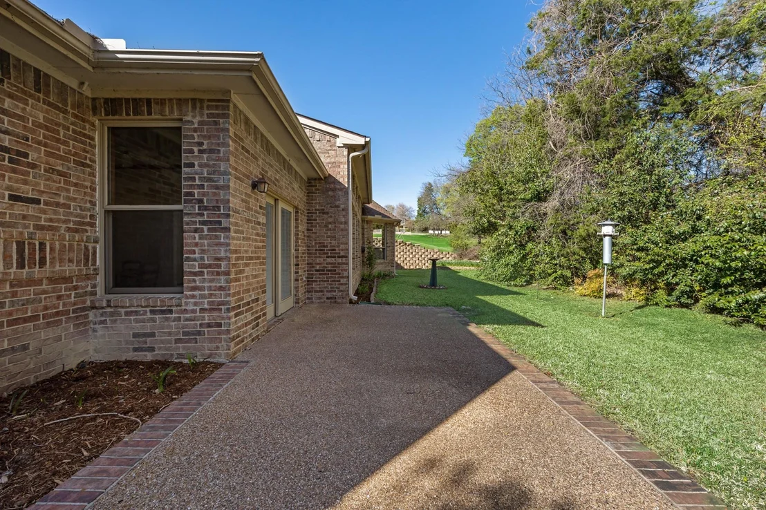 Photo of 314 Harbor Landing Drive