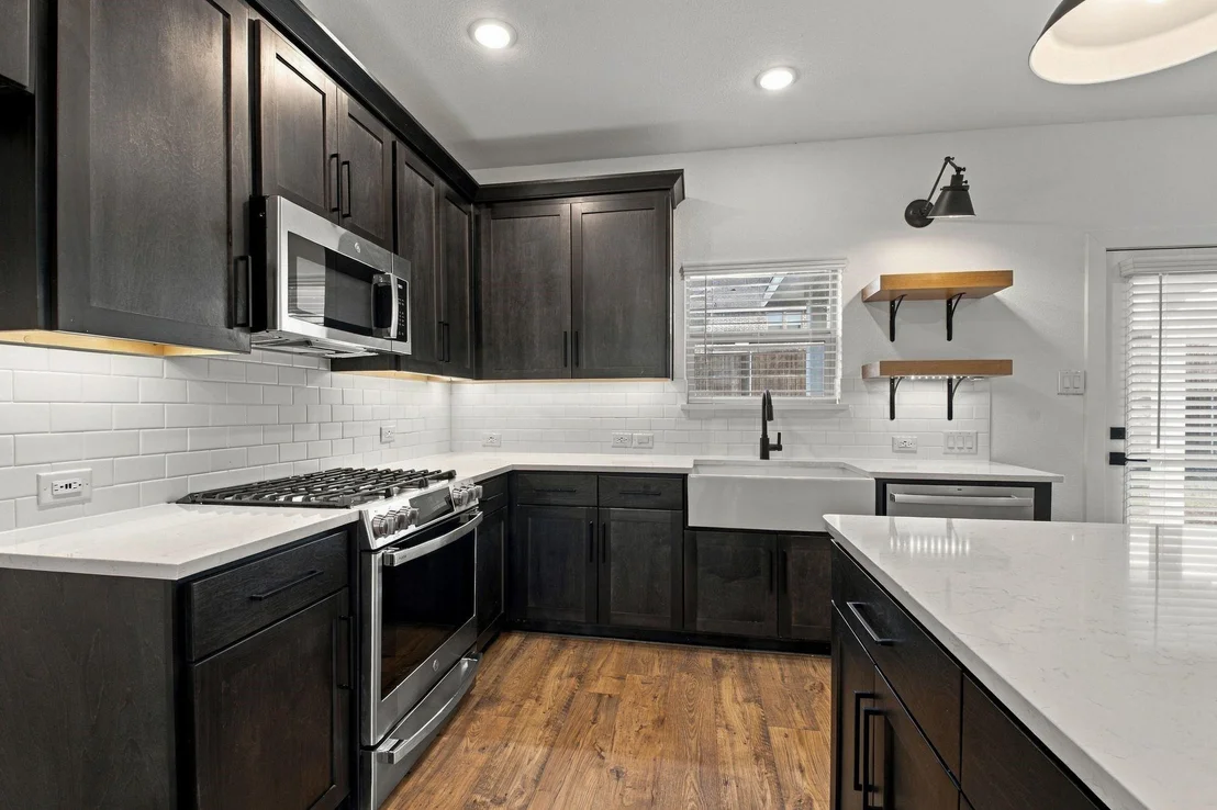 Photo of 604 Brook View Drive