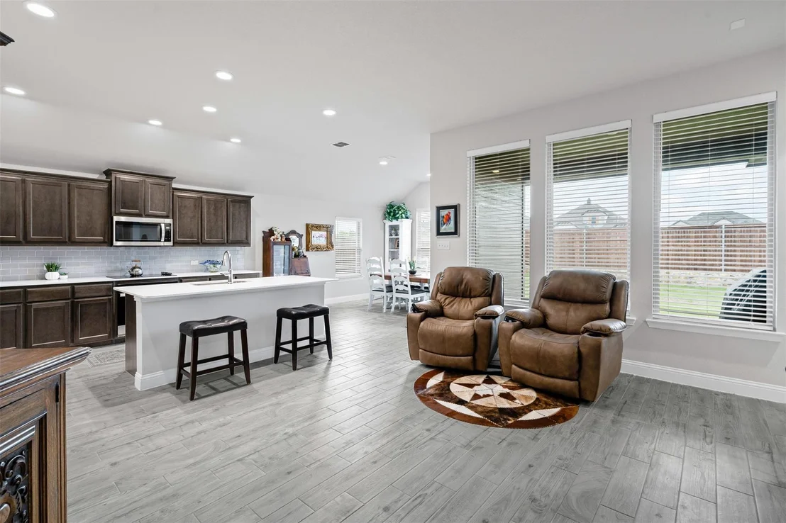 Photo of 220 Shepards Street
