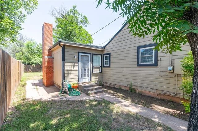 Photo of 757 Davis Drive