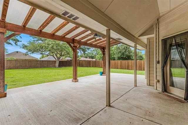 Photo of 110 Chinaberry Trail