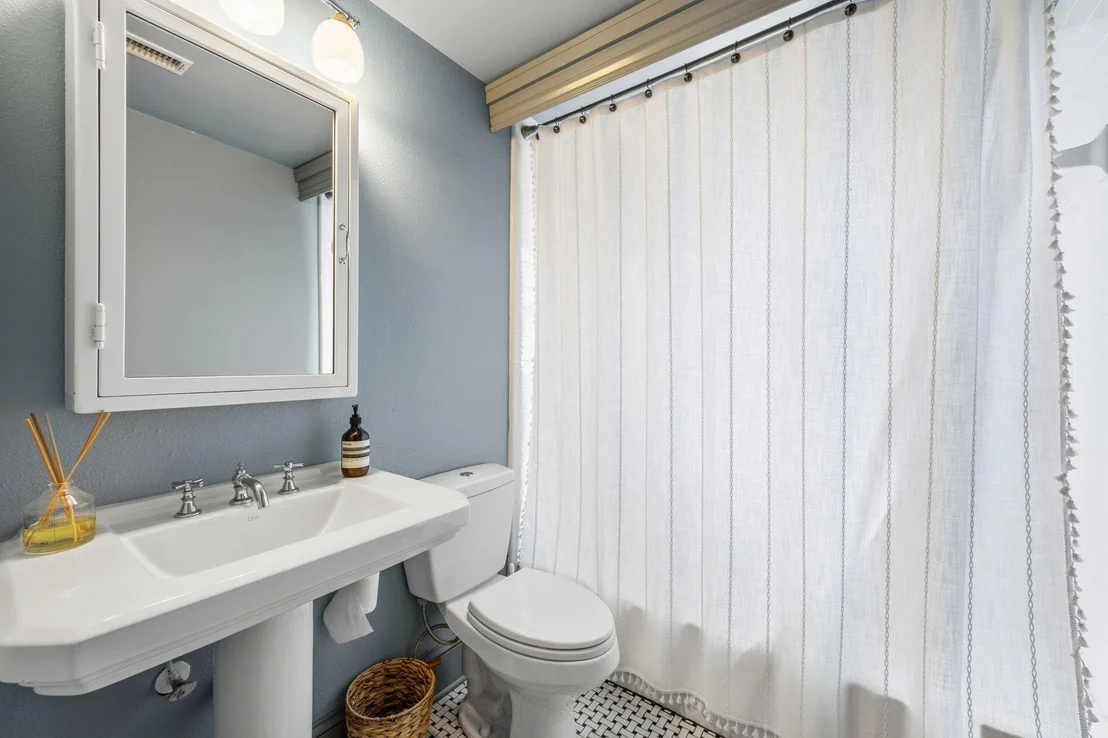 Photo of 3105 Drexel Drive