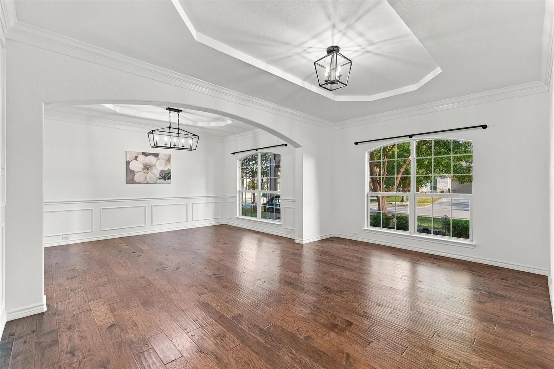 Photo of 1329 Bateman Lane