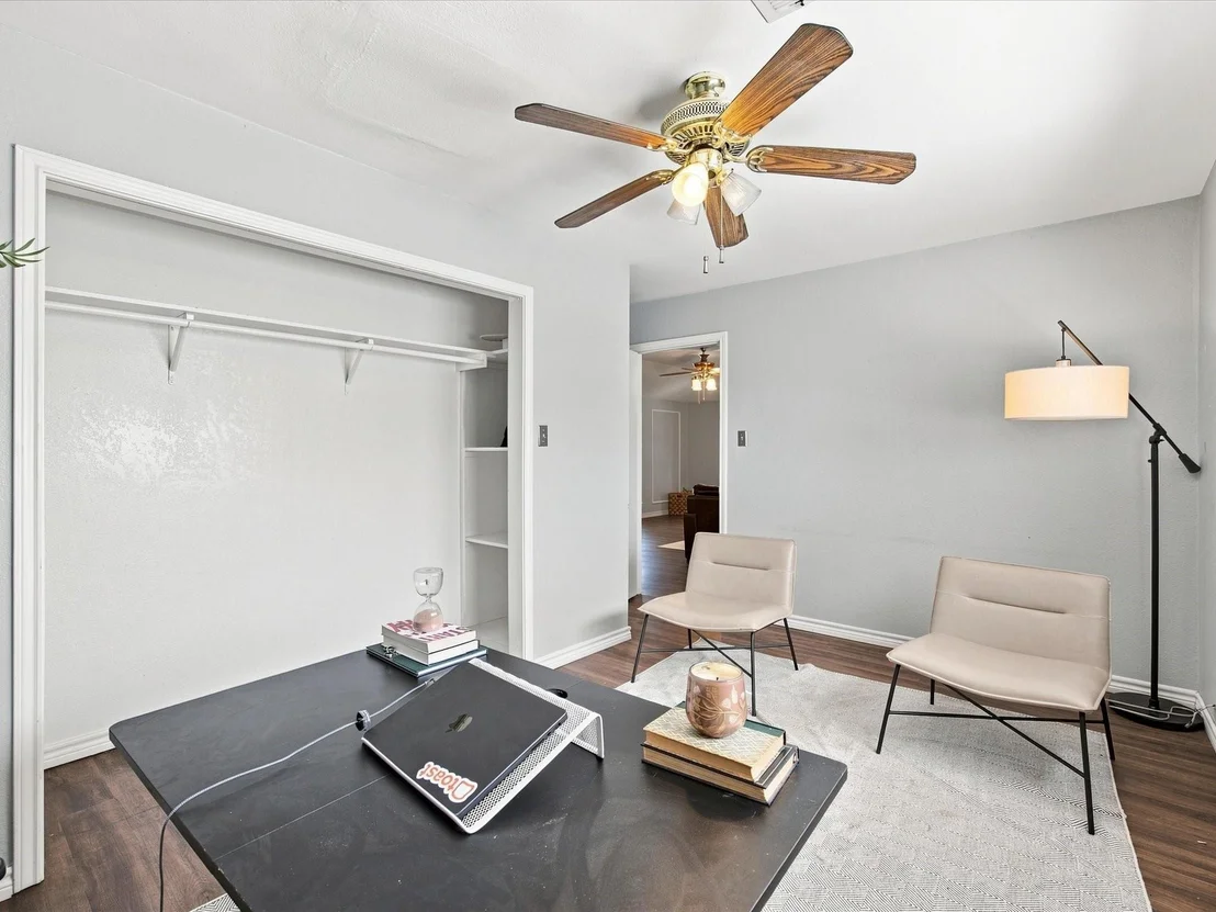 Photo of 840 Lynn Ann Drive