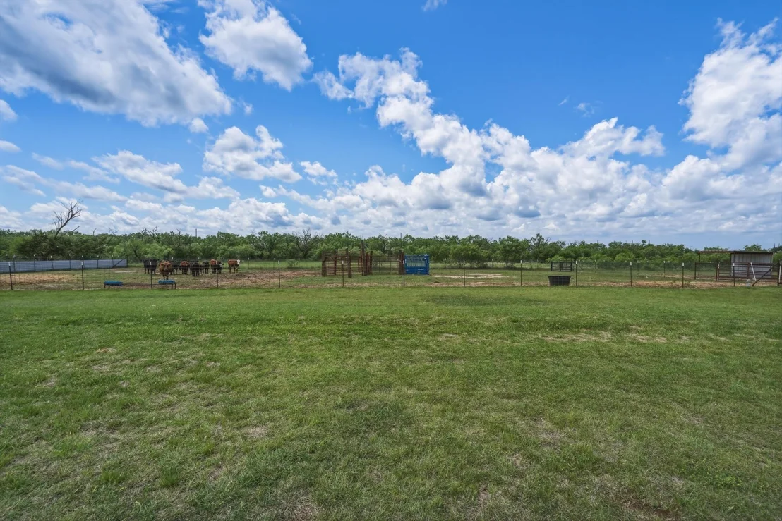 Photo of 373 Brook Drive