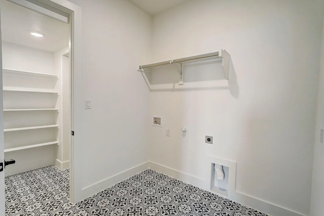 Photo of 1000 Sycamore Place