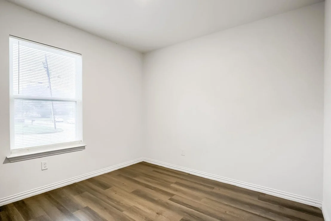 Photo of 1900 N 17th Street