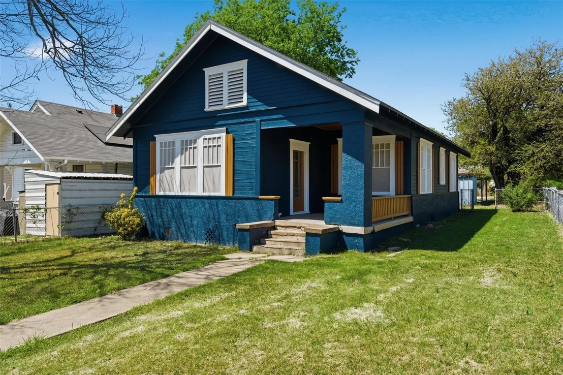 Photo of 2001 Homan Avenue
