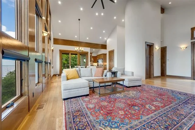 Photo of 127 Lake Bluff Drive