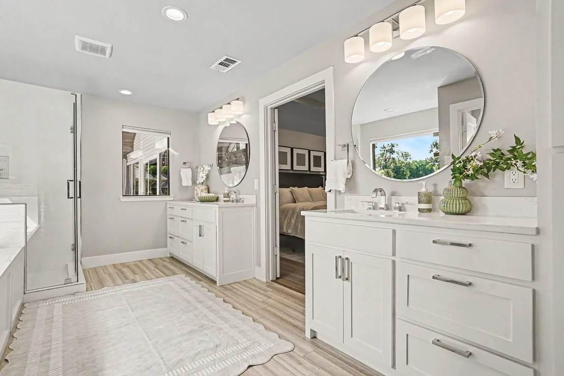 Photo of 2902 Ambleside Lane