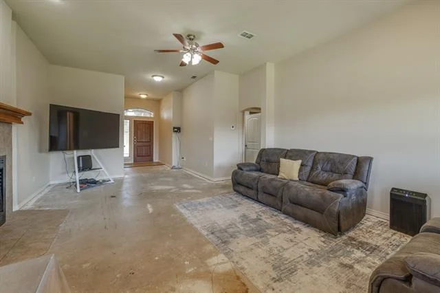 Photo of 101 Sugarberry Avenue