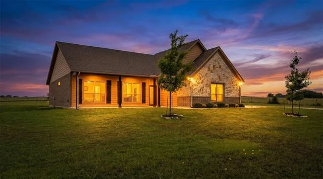 Photo of 571 County Road 2830