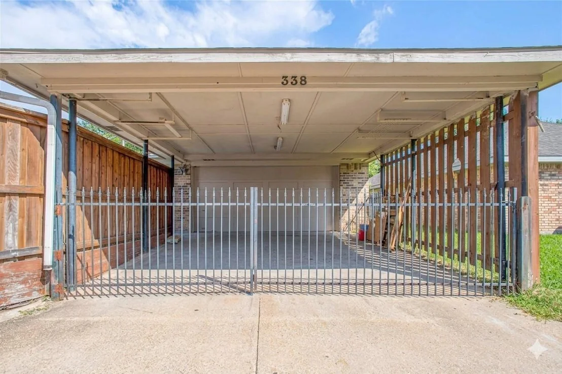 Photo of 338 Marriott Lane