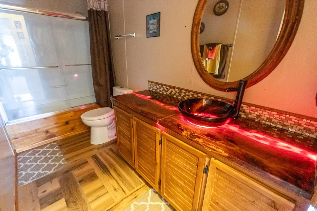 Photo of 7167 Spinks Road
