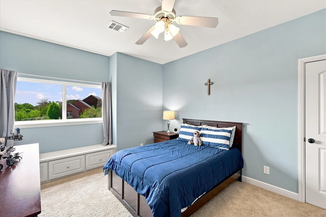 Photo of 1228 Robin Drive