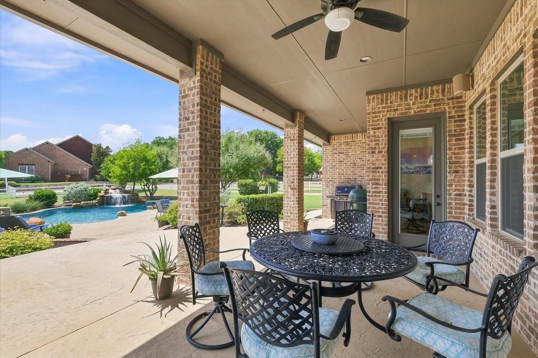 Photo of 1228 Robin Drive