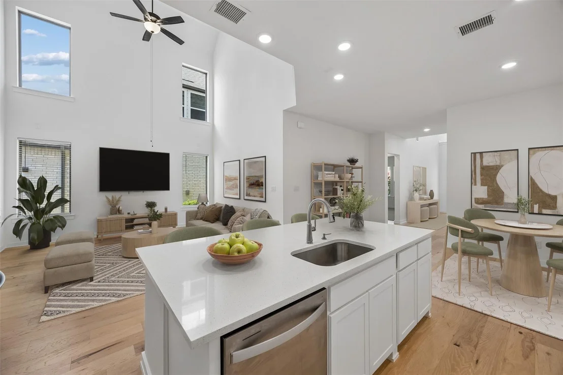 Photo of 708 Kendall Lane