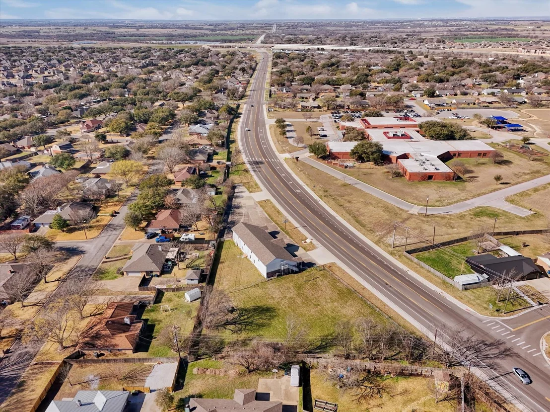 Photo of 611 W Spring Valley Road