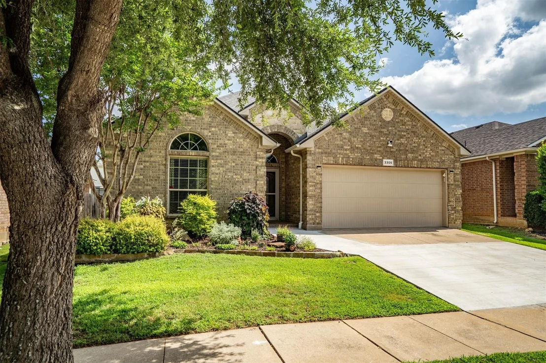 Photo of 3305 Hornbeam Street