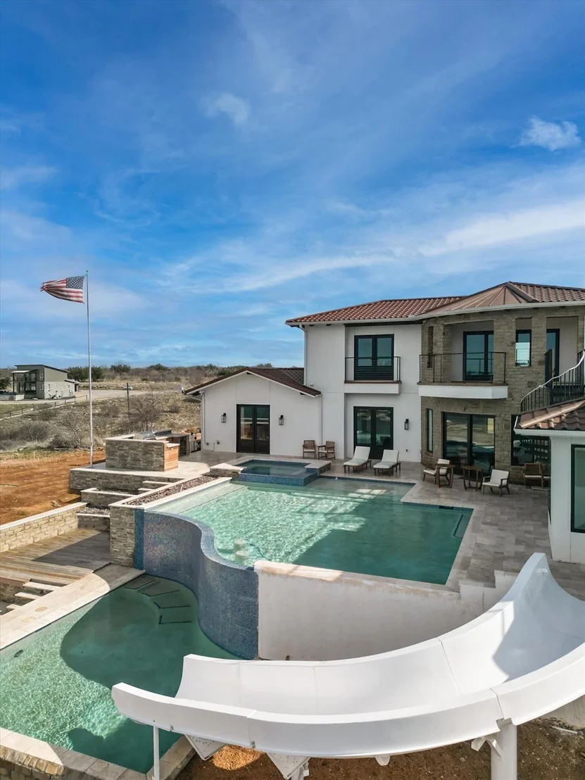 Photo of 7077 W Hells Gate Drive