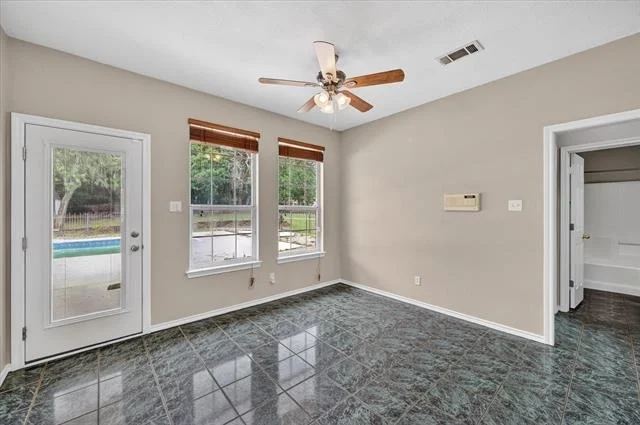 Photo of 2212 Summit Drive