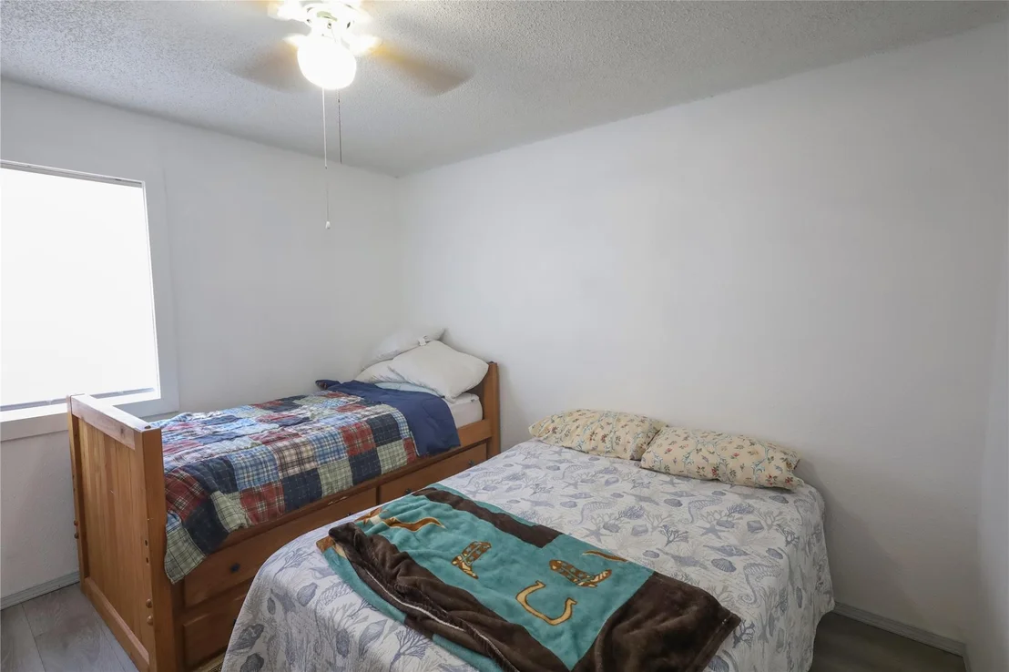 Photo of 4240 CHEYENNE DR