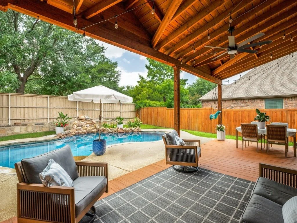 Photo of 1001 Thornapple Drive