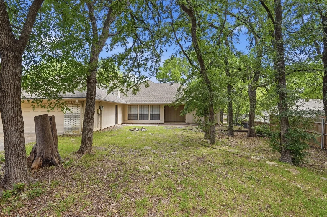Photo of 1500 Sandy Creek Drive