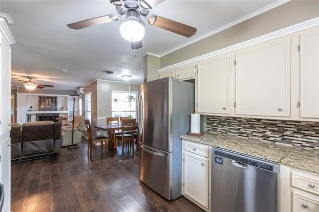 Photo of 2310 Crescent Drive